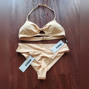 Bromelia NWT Swimwear Set Belo Horizonte Bikini